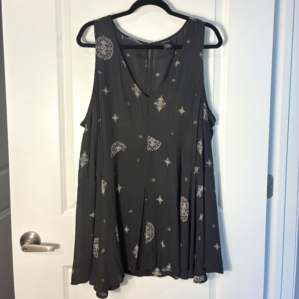 Torrid Size 3 Celestial Flow Tank